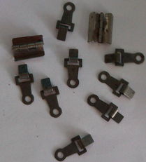 專(zhuān)業(yè)供應(yīng)各種箱包五金配件合頁(yè)生產(chǎn)沖壓產(chǎn)家批發(fā), ,東莞市鳳崗江德五金制品廠